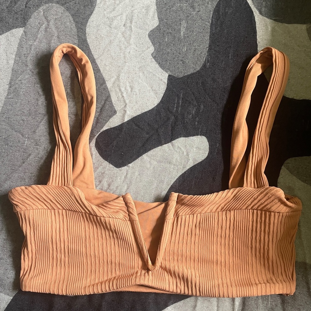 Size SMALL l*space top!